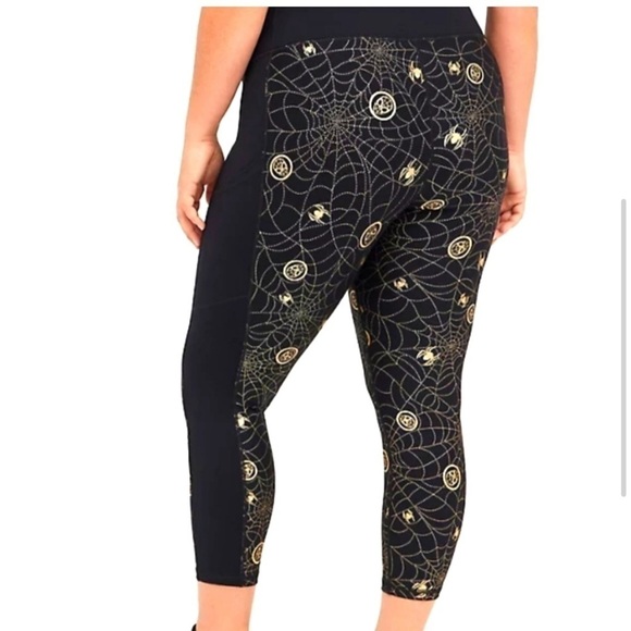 Torrid x Marvel Spider-Man Gold Crop Legging Acitvewear 0 12 14 - Picture 3 of 4